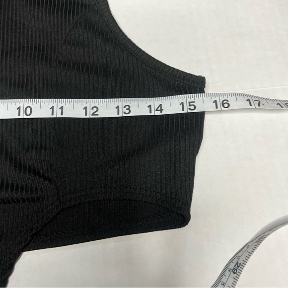 Love j zipper crop tank top black size medium - Picture 6 of 7